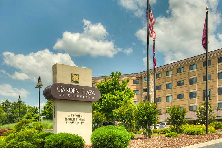 Garden Plaza At Cleveland Independent And Assisted Living In